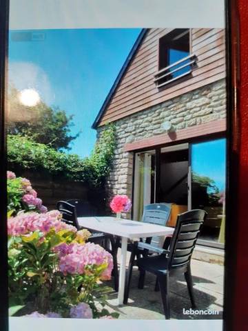Gîte pour 5 personnes, avec jardin et terrasse à Berrien