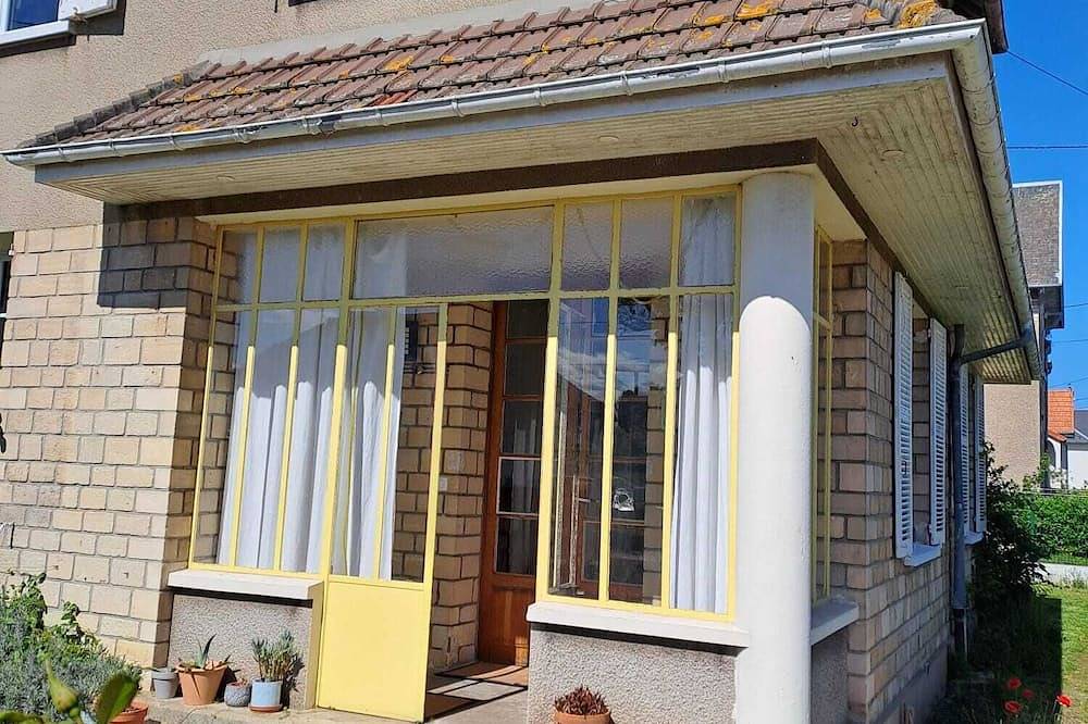 Riva Bella - House of the 30s in Ouistreham, Caen region