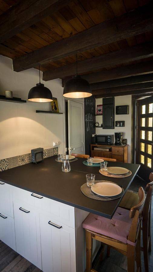 Location de vacances pour 5 personnes, avec Terrasse et Jardin à Saint-Hilaire-de-Villefranche - 4