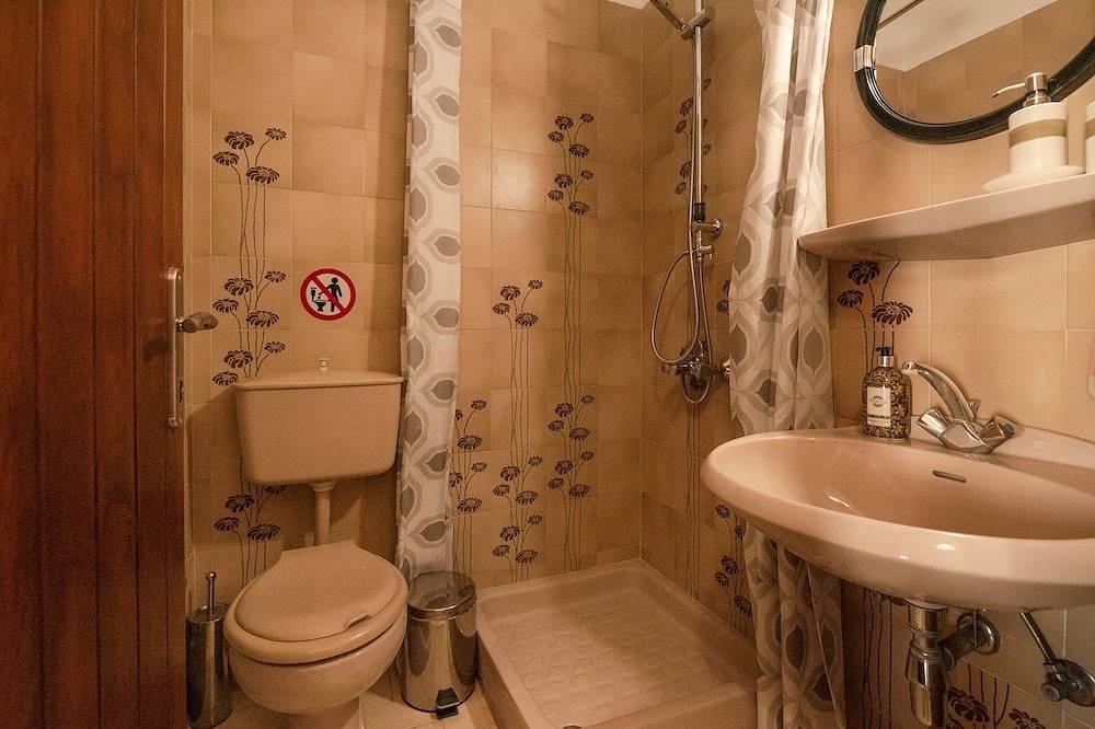 Ganze Wohnung, Double bed Bedroom 10 minutes from the Beach in Kissamos, Chania und Umgebung