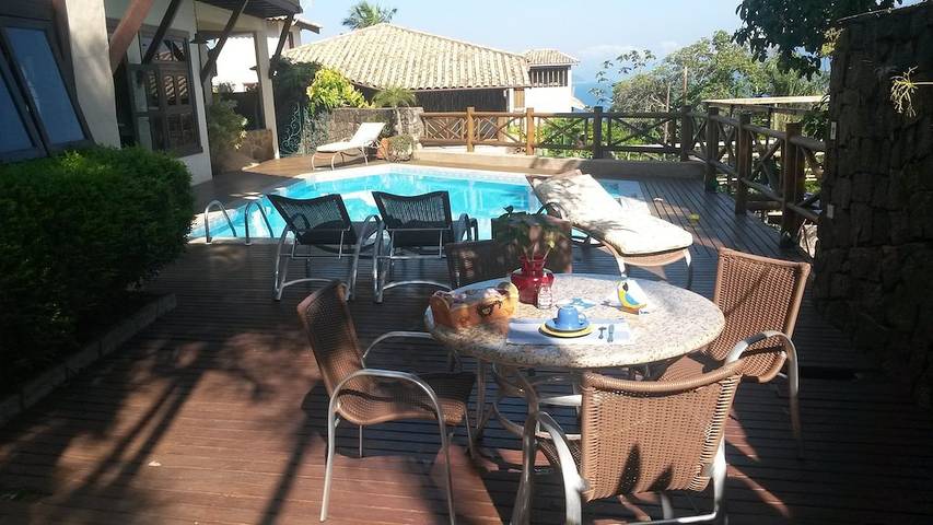 Ferienhaus für 15 Personen, mit Garten und Whirlpool - 1