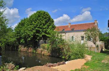 Gîte pour 6 personnes, avec vue sur le lac et terrasse à Amboise