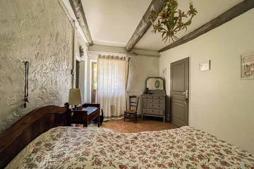 Chambre d’hôte pour 6 personnes, animaux acceptés à Rochegude