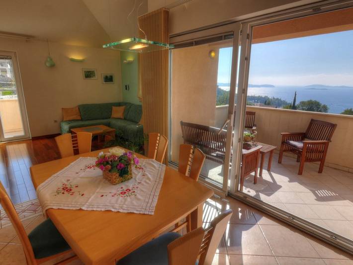 Holiday rental for 3 people, with Terrace in Mlini