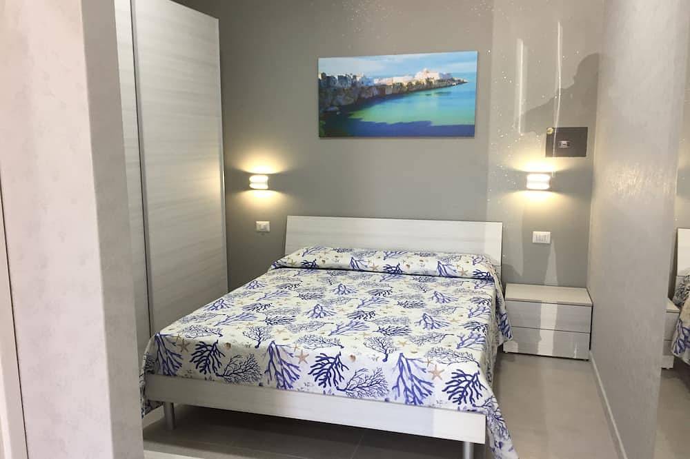 House in the village facing the sea in Vieste, Gargano