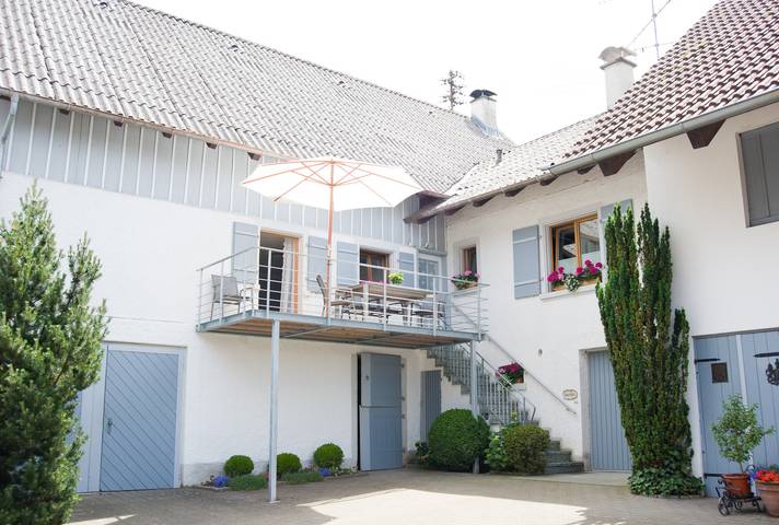 Ferienhaus für 5 Personen, mit Balkon und Seeblick in Überlingen