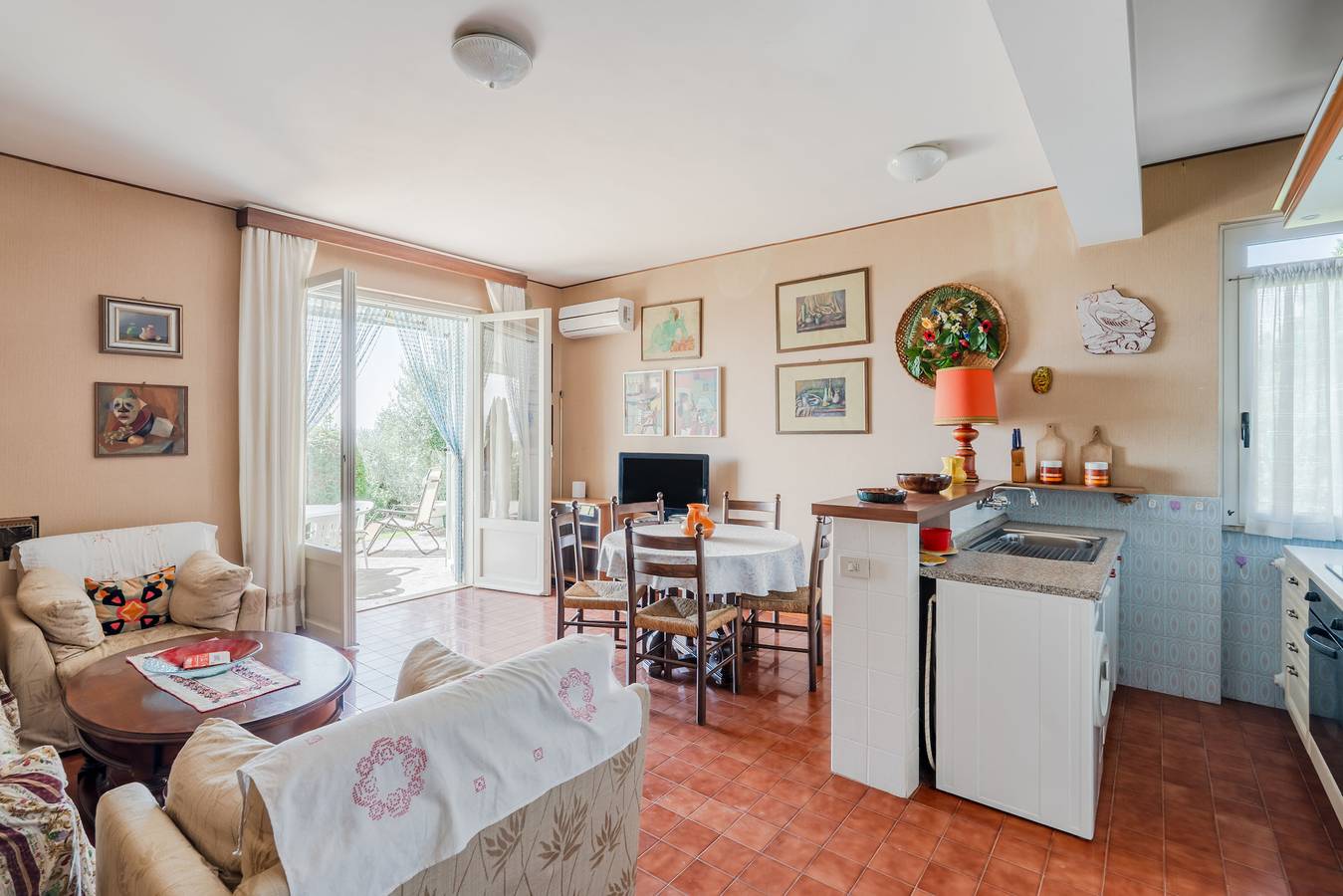 Ganze Wohnung, 0810Bs - Gardoncino Apartment in Manerba del Garda, Gardasee-Berge