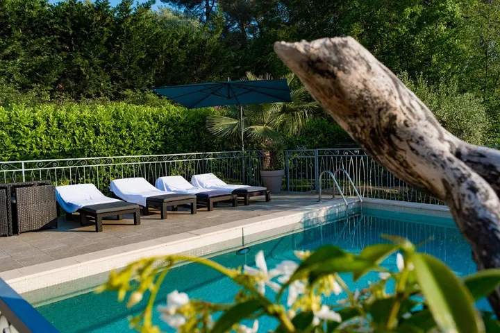 Apartamento de vacaciones para 2 personas, con terraza y piscina - 1