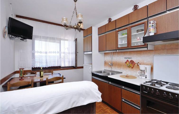 Ferienwohnung für 4 Personen, mit Terrasse in Starigrad - 3