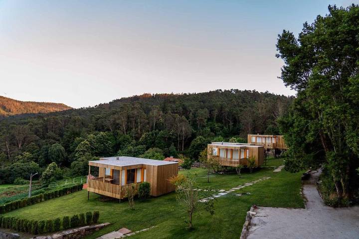 Albergue para 3 personas, con Balcón y Jacuzzi además de Terraza y Jardín en Galicia - 4