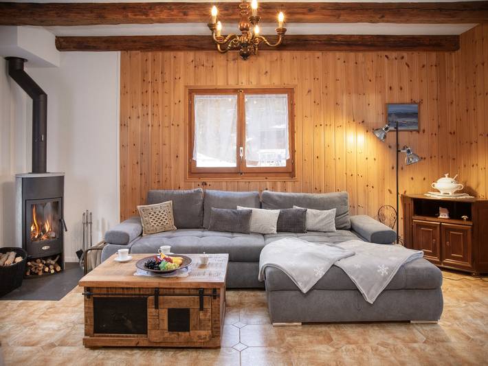 Ferienhaus für 4 Personen, mit Balkon und Terrasse sowie Garten