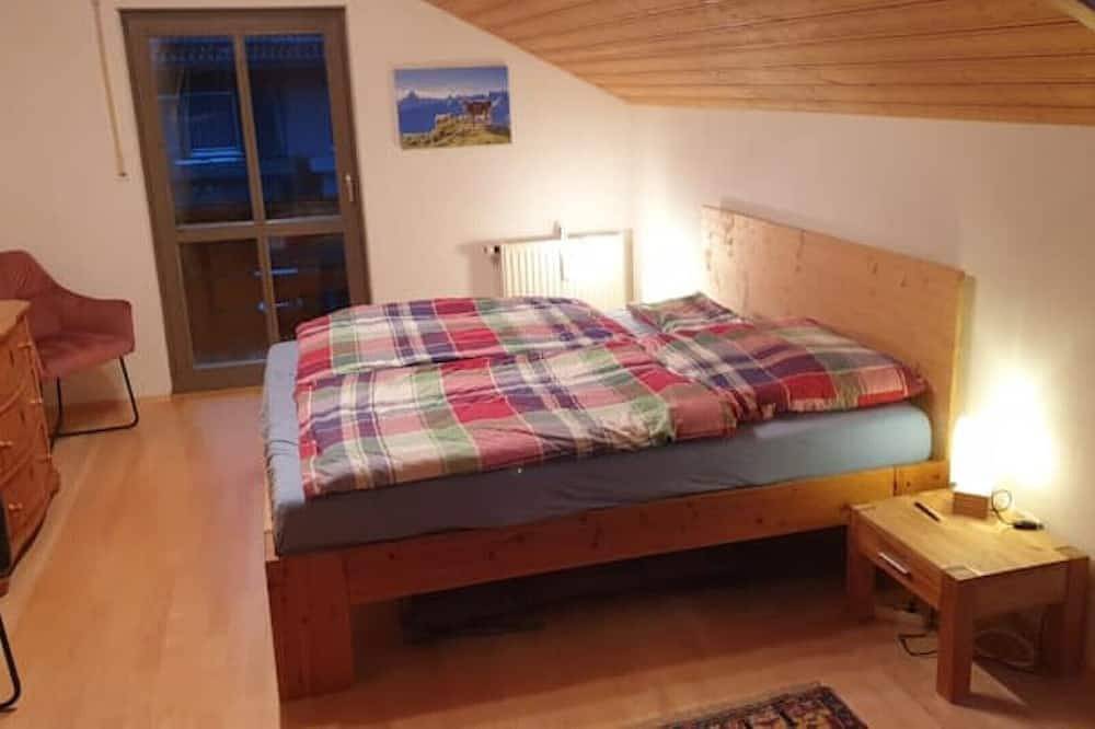 Ganze Wohnung, Nähe zum Kochelsee und 2 Balkone in Kochel am See, Kochelsee