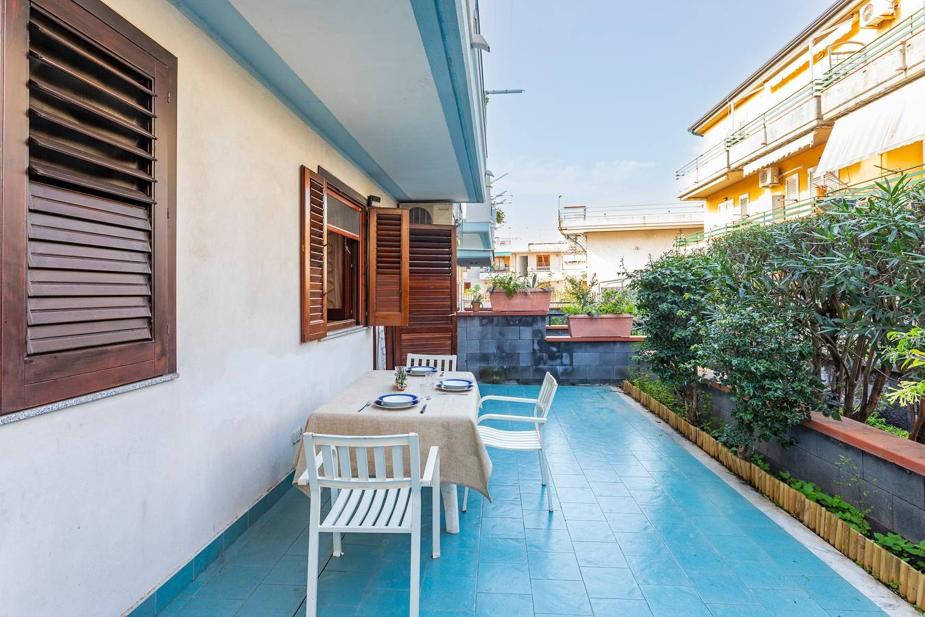 Appartement entier, Appartement "Le Piramidi House" avec piscine partagée, Wi-Fi et climatisation in Fondachello, Province de Catania