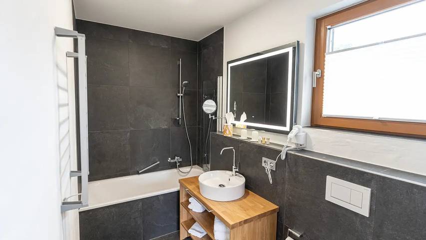 Ferienhaus für 4 Personen, mit Sauna und Balkon im Spessart - 3