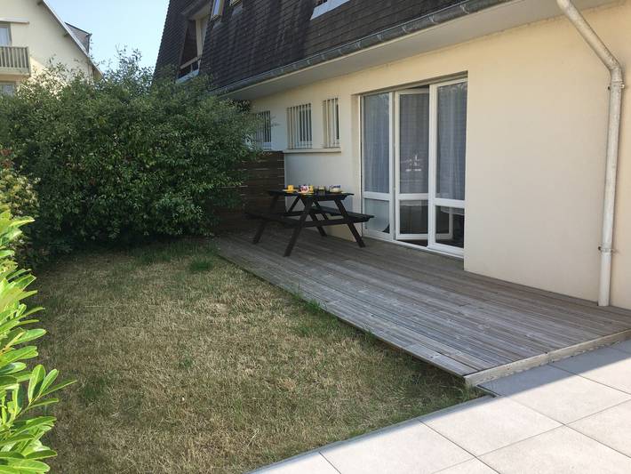 Gîte pour 2 personnes, avec terrasse, animaux acceptés à Merville-Franceville-Plage - 4