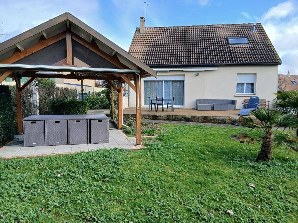 Appartement de vacances entier, Double Room in Mulsanne, Sarthe