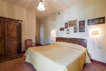 Villa Con Piscina per 4 Persone in San Gimignano, Siena e dintorni, Foto 4
