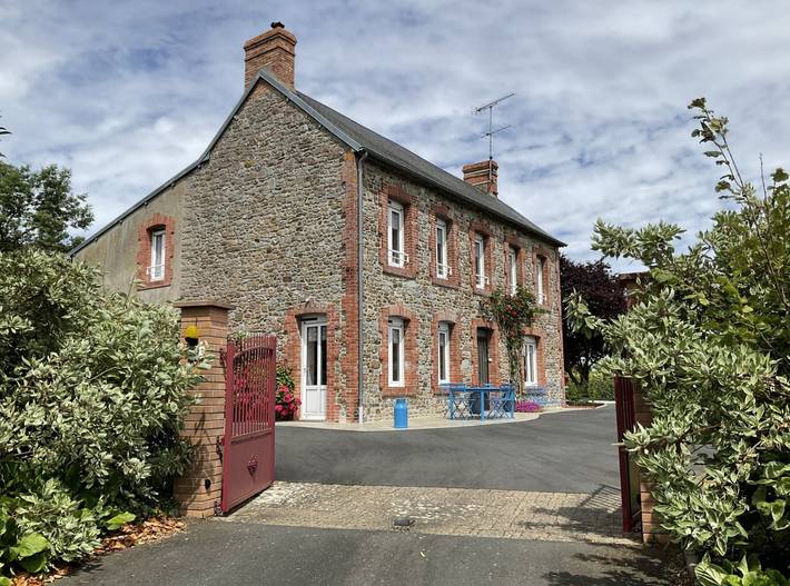 Chambre d’hôte pour 2 personnes, avec jardin à Quettreville-sur-Sienne