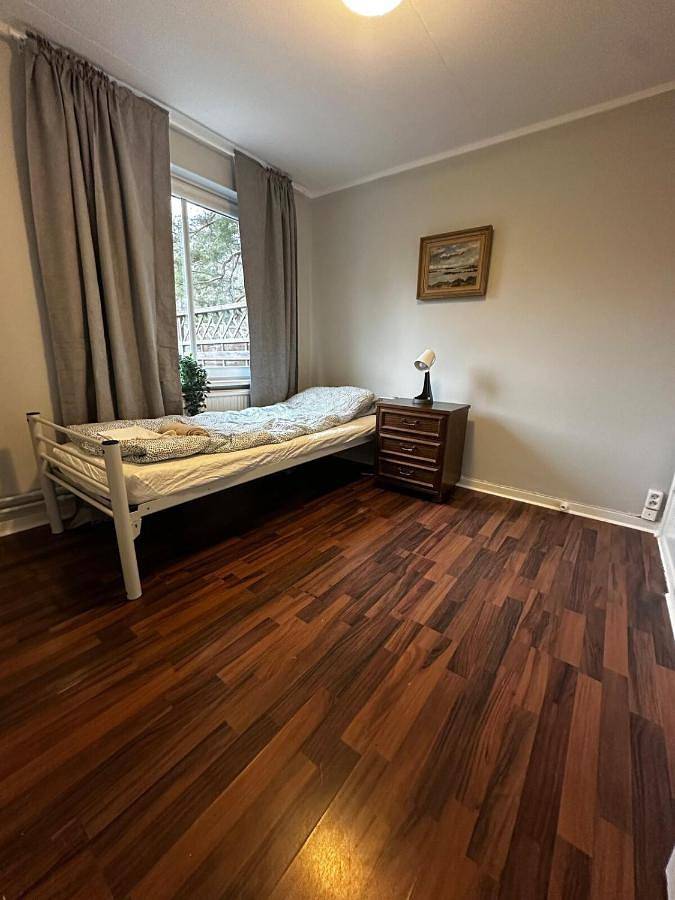 Gîte pour 3 personnes, avec terrasse à Kumla - 4