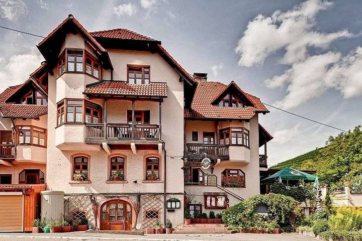 Hotel für 4 Personen, mit Terrasse und Garten