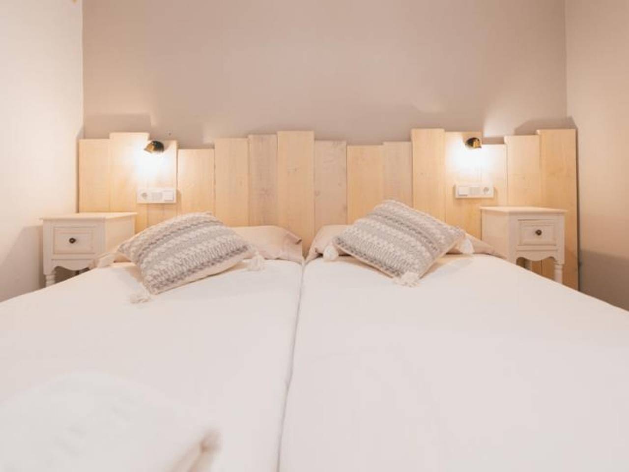 Entire apartment, Functional apartment in Montardit de Baix, pets welcome in Soriguera, Catalan Pyrenees