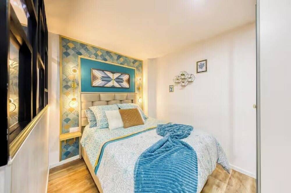 Appartement entier, Le Joyau Caché : Havre de Sérénité Unique in Juvisy-sur-Orge, Essonne