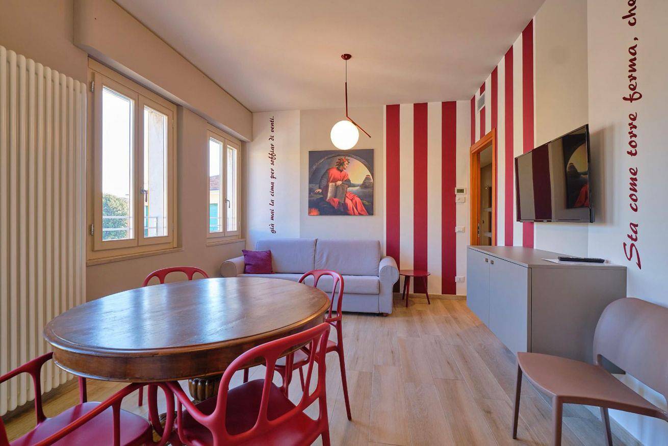 Ganze Wohnung, Apartmentsgarda - Antiche Mura - Dante in Garda, Gardasee-Berge