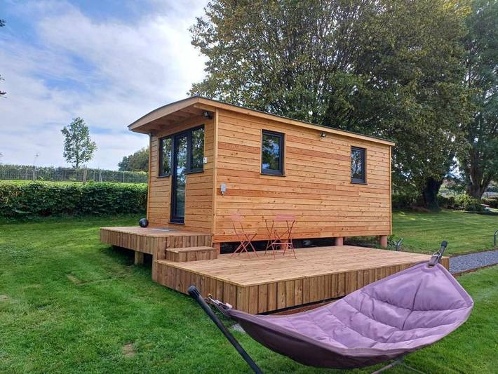 Gîte pour 3 personnes, avec Terrasse et Jardin ainsi que Piscine et Vue à Pepinster