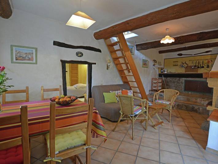 Location de vacances pour 3 personnes, avec jardin à Fenouillet - 2