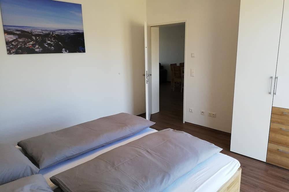 Ganze Wohnung, Gemütliche Ferienwohnung (80qm) für bis zu 4 Personen in Lanzenkirchen, Wiener Alpen