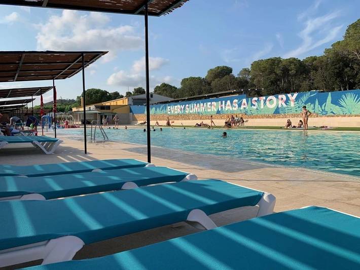 Camping voor 6 personen, met kinderzwembad en zwembad in Pals