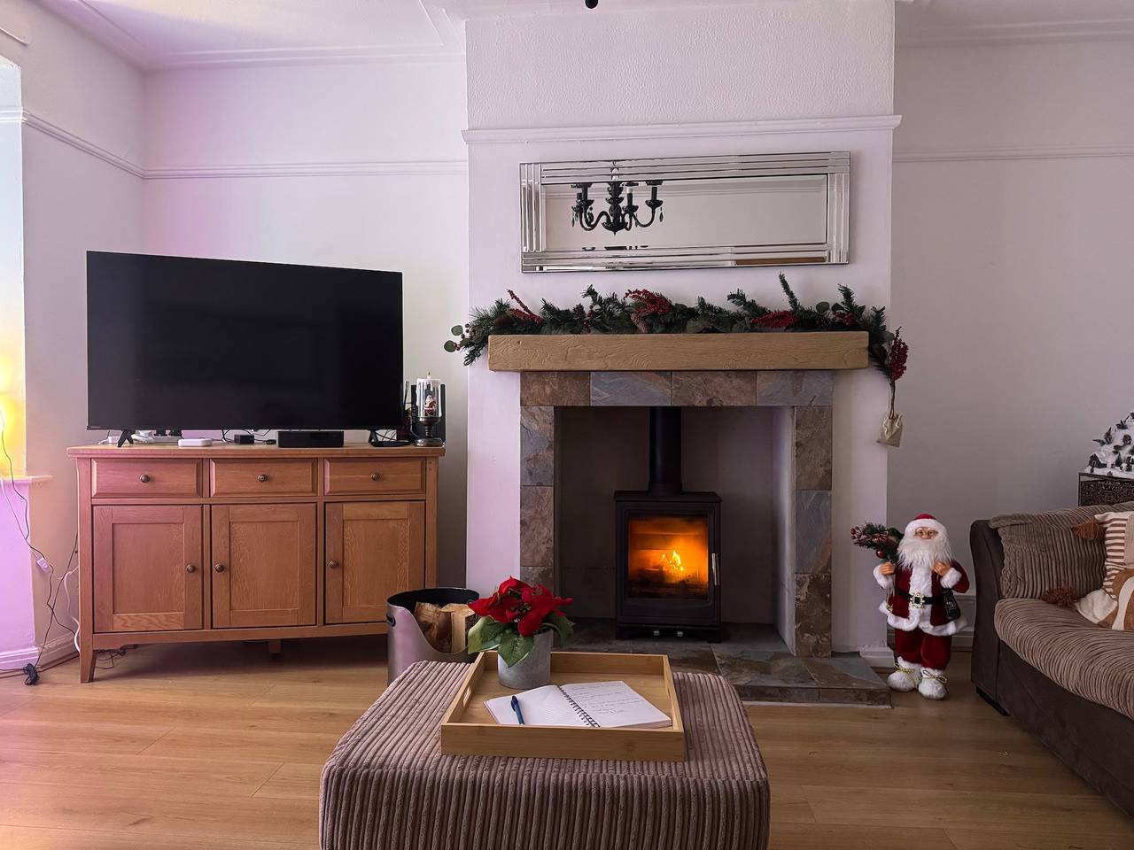 Knotty Ash - 3 Beds - Sleeps 6 - On-Site Parking in Liverpool, Merseyside