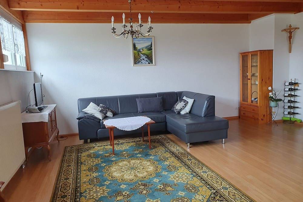 Ganze Wohnung, Ferien im Weingut im Naturgarten Kaiserstuhl, mit Blick auf die Weinberge wohnen in Endingen am Kaiserstuhl, Endingen