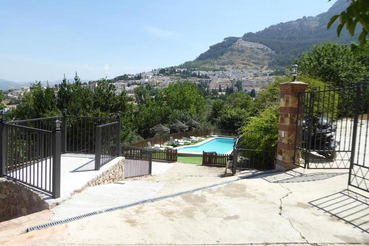 Casa de vacaciones para 8 personas, con piscina además de jardín y vistas, Familias con niños - 1