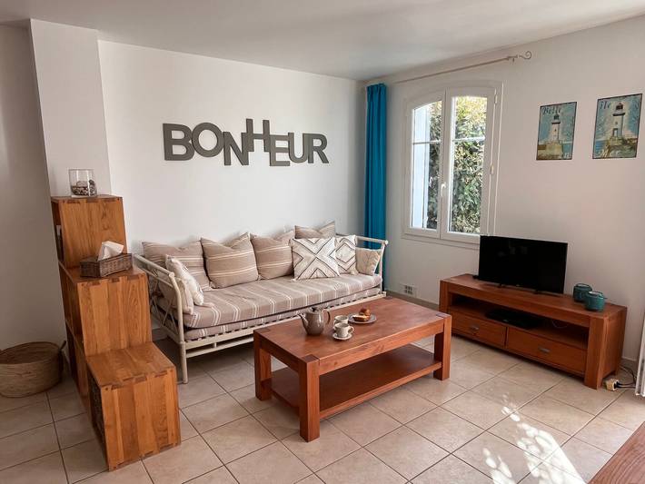 Location de vacances pour 4 personnes, avec jardin et terrasse à Sauzon - 2