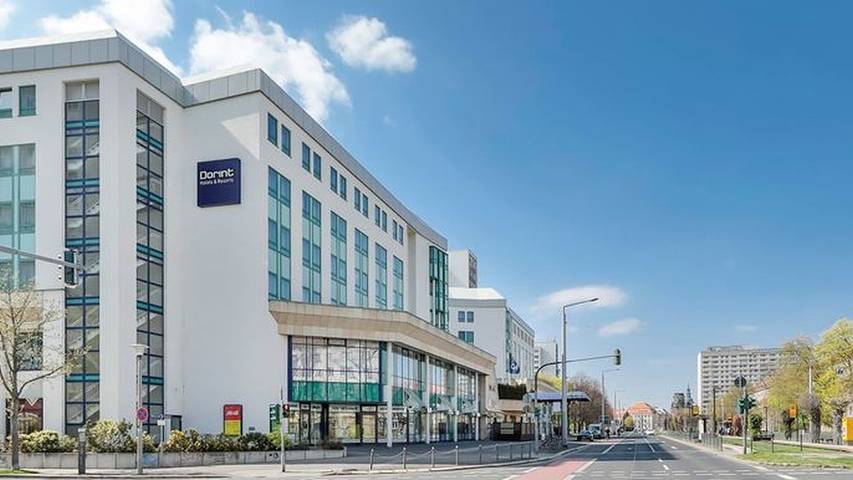 Ferienwohnung für 2 Personen, mit Pool und Terrasse sowie Sauna und Whirlpool in Internationales Dixieland Festival Dresden