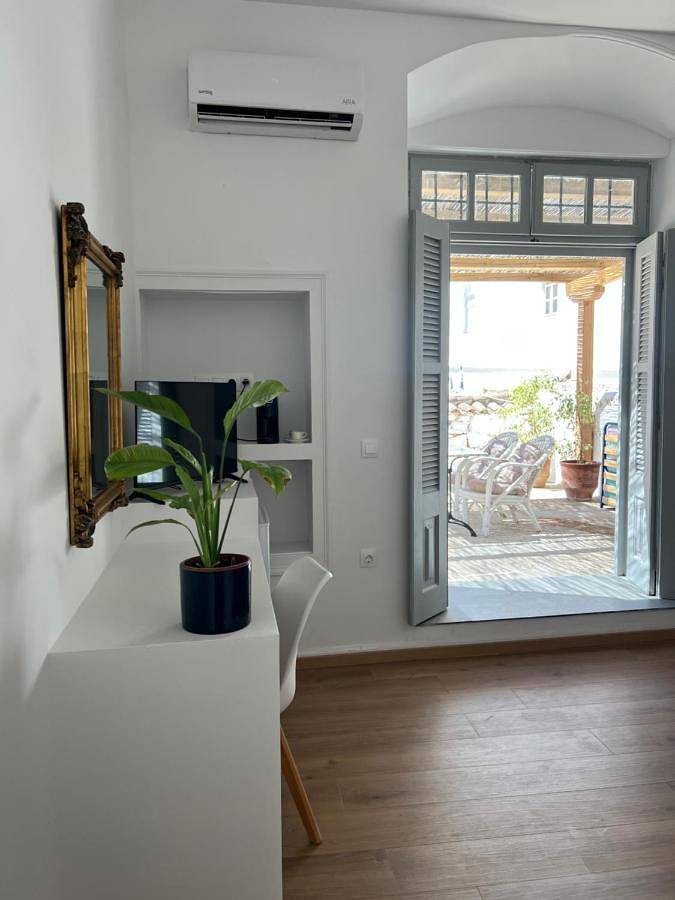 Maison d’hôte pour 2 personnes, avec balcon à Hydra - 4
