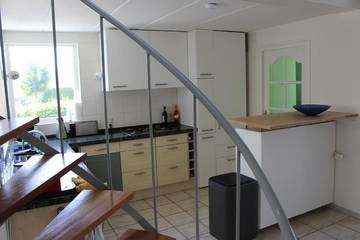 Vacation Rental for 6 Guests in Kamperland, Zeeland Coast, Picture 4