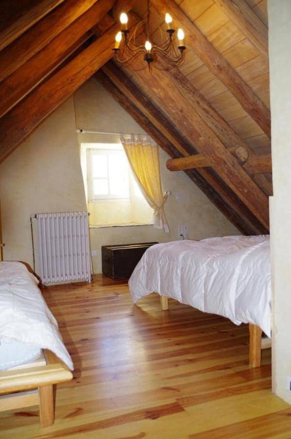 Location de vacances pour 9 personnes, avec vue et jardin dans Prinsuéjols - 2