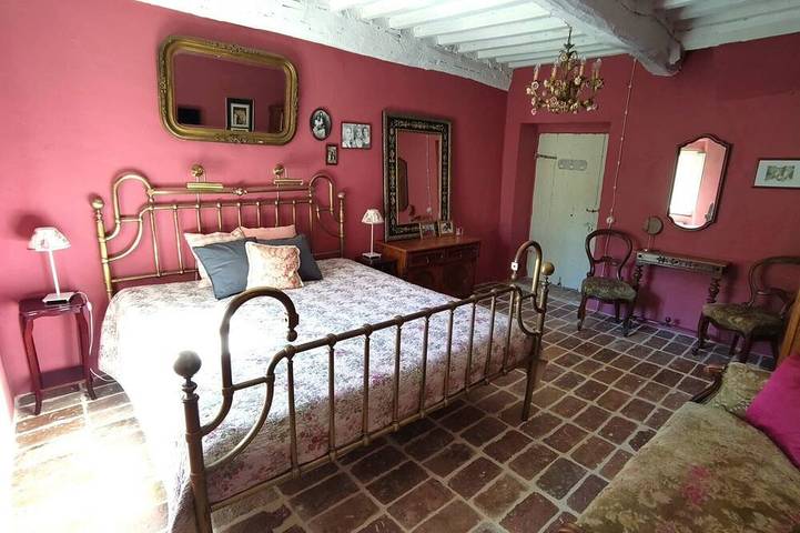 Una casa vacanze unica con una splendida vista in Mombaroccio, Valle del Metauro