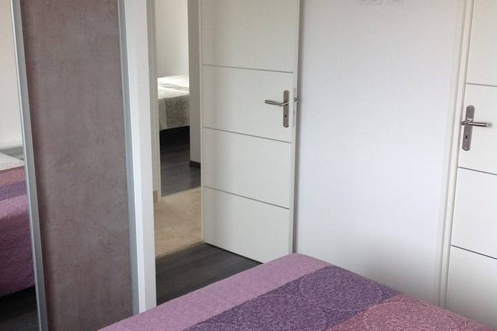 St Rémy de Provence, neue Villa, 4 Schlafzimmer / 2 Bäder zwischen Alpilles und der Innenstadt in Saint-Rémy-de-Provence, Arles und Umgebung