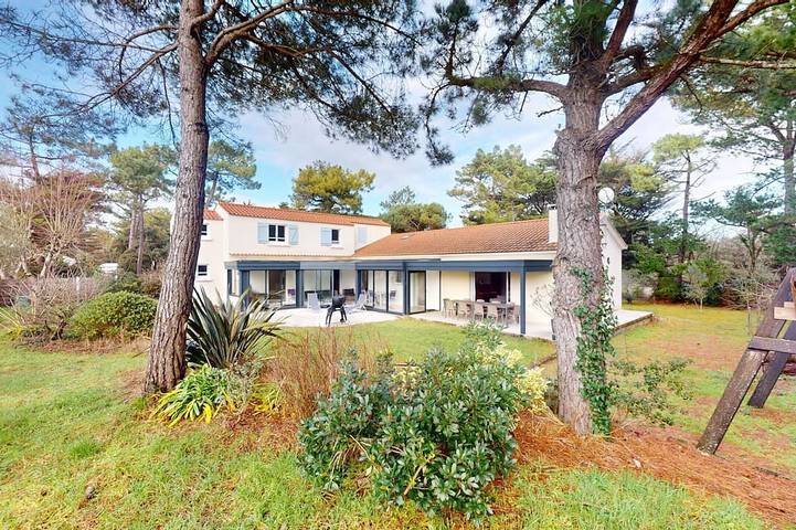 Villa pour 10 personnes, avec jardin à Saint-Jean-de-Monts