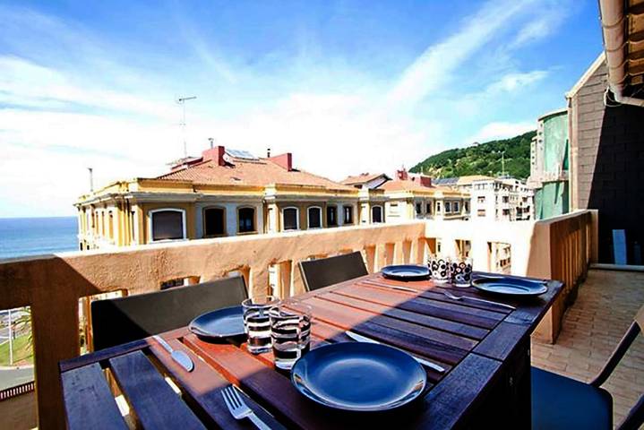 Location de vacances pour 2 personnes, avec terrasse à San Sebastian