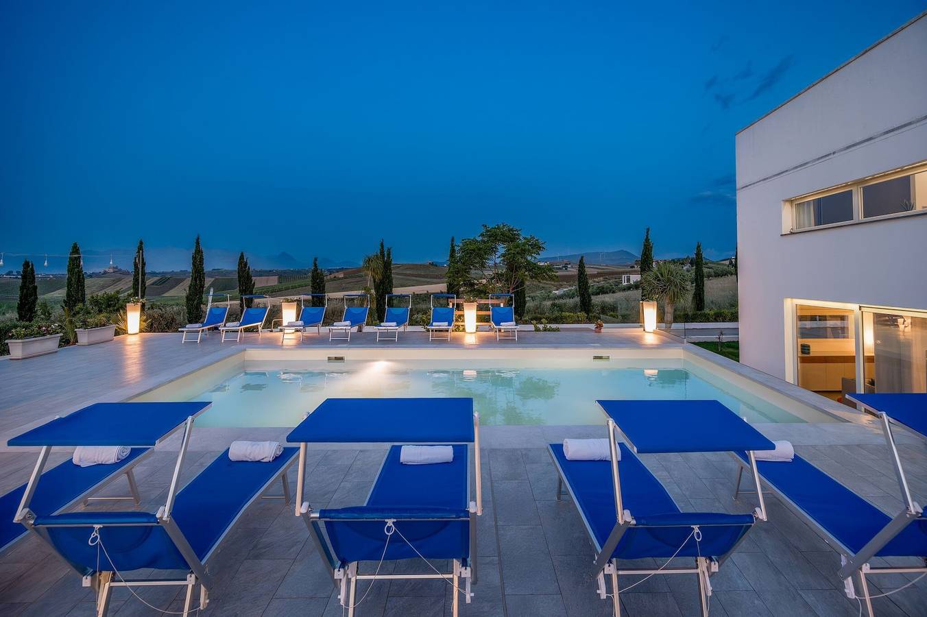 Villa 'Sikelia' with Private Pool, Wi-Fi and Air Conditioning in Alcamo, Trapani Province