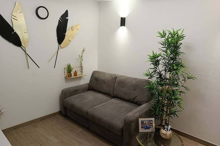 Hyper Istres Duplex in Istres, Mittelmeerküste (Frankreich)
