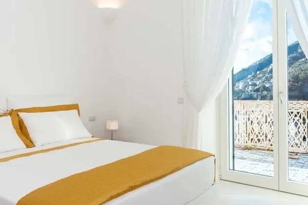 Villa Domi in Spiaggia libera Amalfi (Amalfi), Amalfi