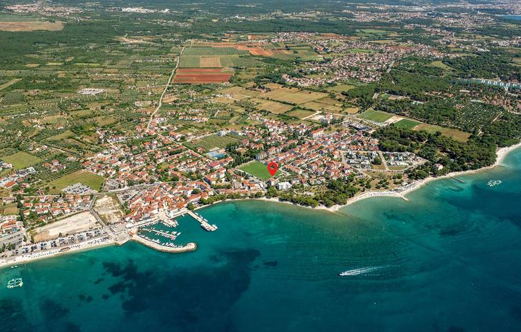 Cały apartament wypoczynkowy, Apartament wakacyjny dla 4 osób z taras in Fazana (Istria), Fazana