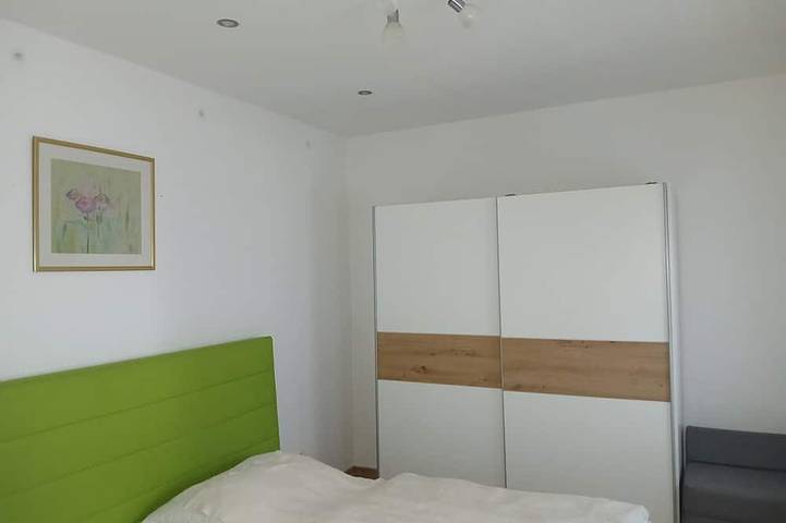Ferienwohnung für 4 Personen, mit Terrasse und Garten sowie Sauna in Schottwien - 2