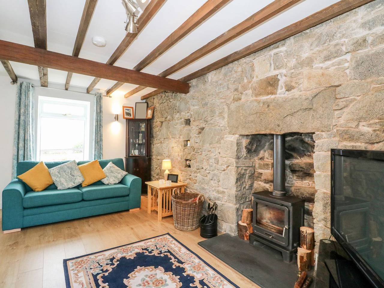 Sea Otter Cottage in Highlands