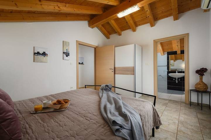 Villa Sole ⭐⭐⭐⭐⭐ Familienfreundliche Villa mit Meeresblick in Marčana, Südküste Istrien